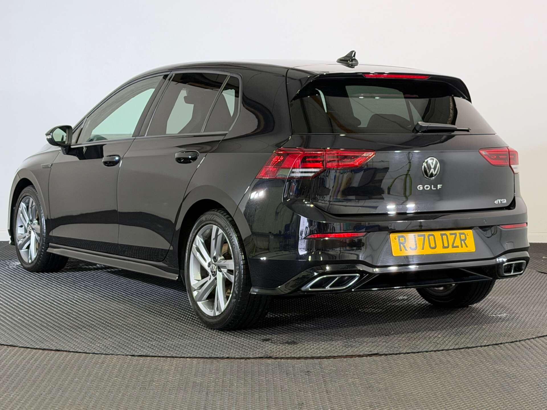 Volkswagen Golf view 5