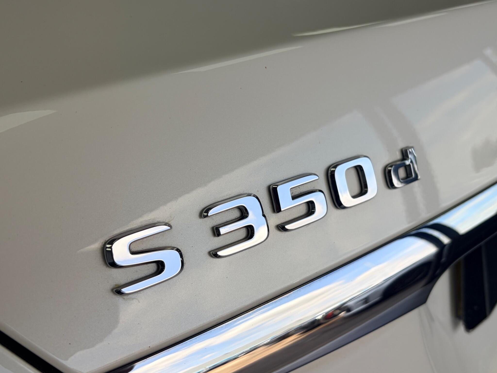 Mercedes-Benz S-Class view 36