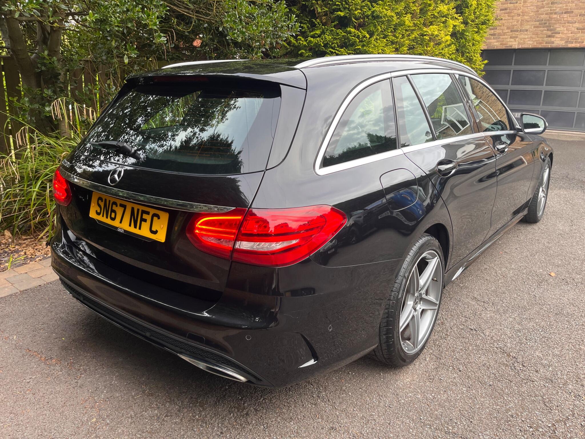 Mercedes-Benz C-Class view 14