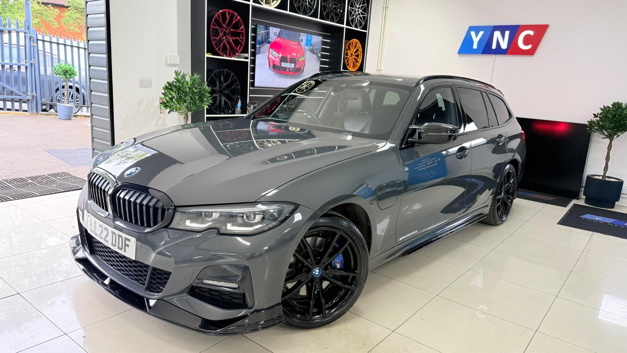 BMW 3 Series view 36