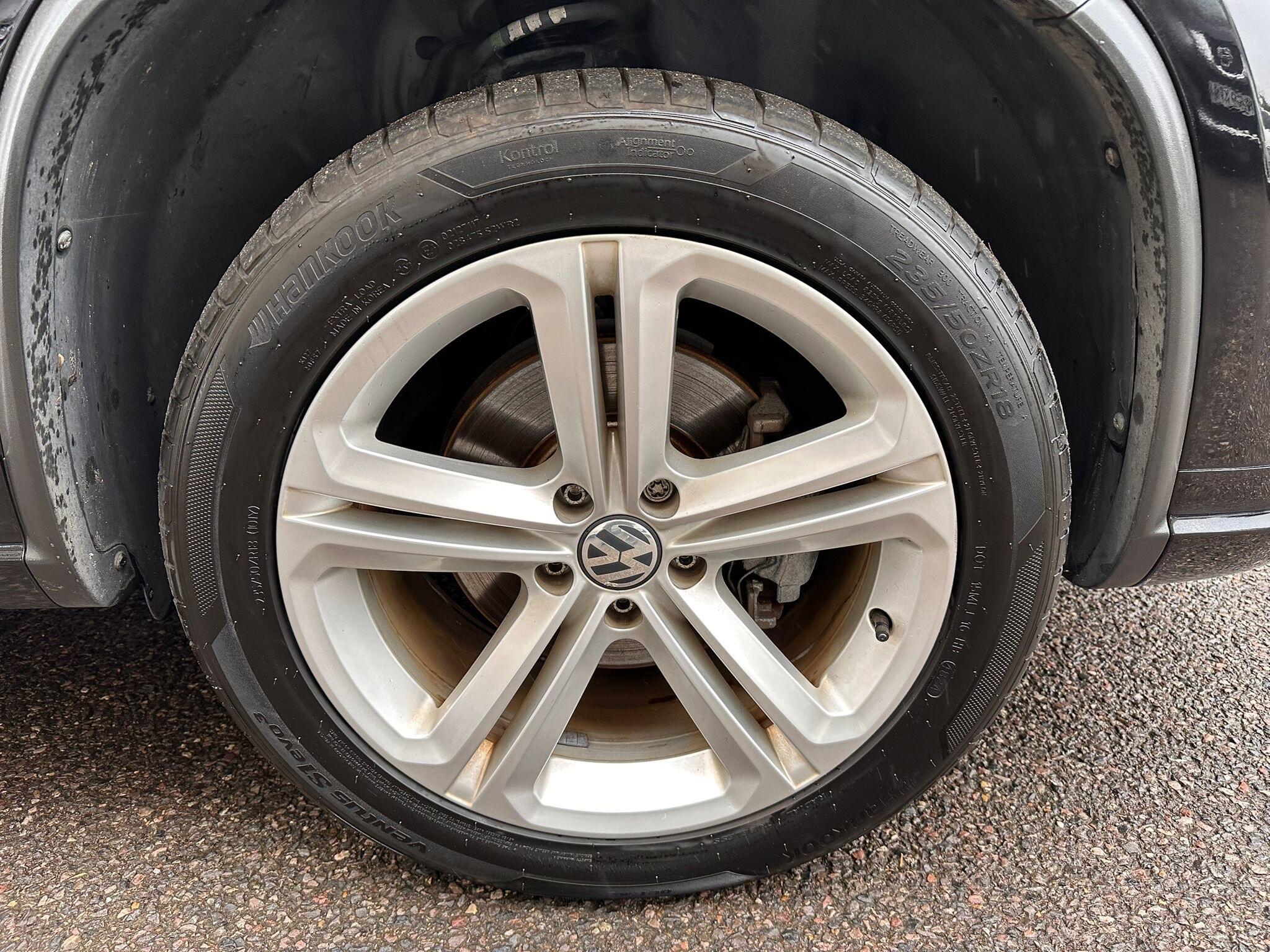 Volkswagen Tiguan view 33