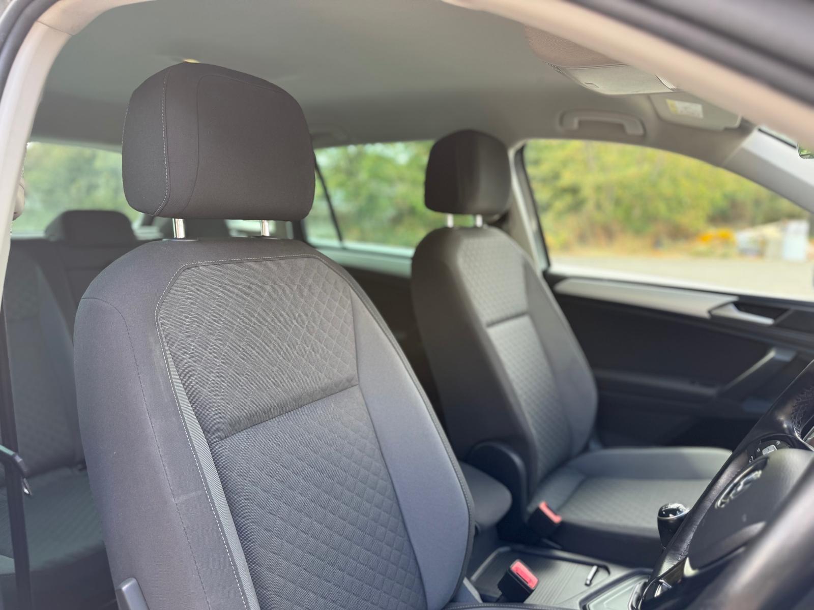 Volkswagen Tiguan view 31