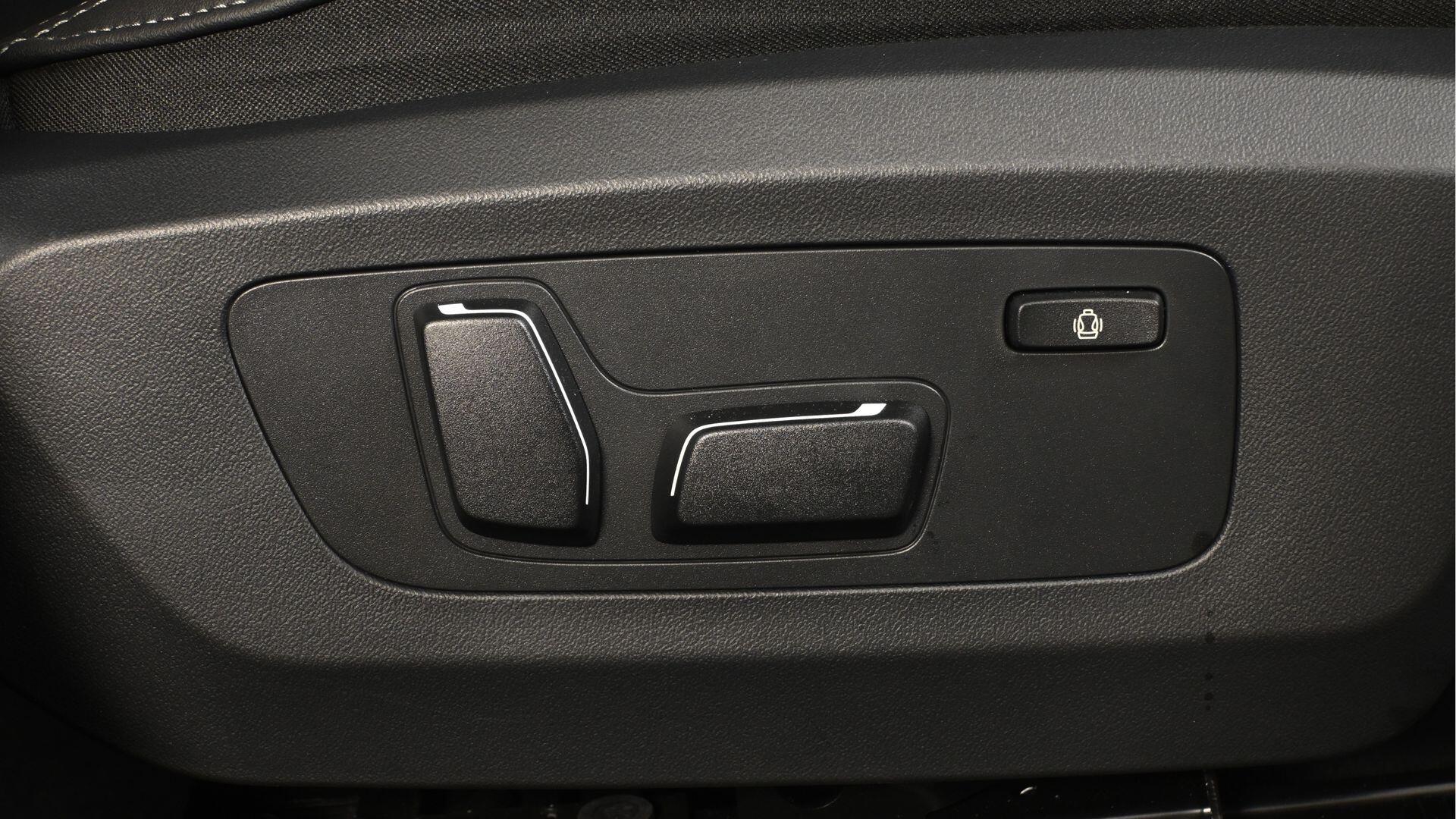BMW X3 view 24