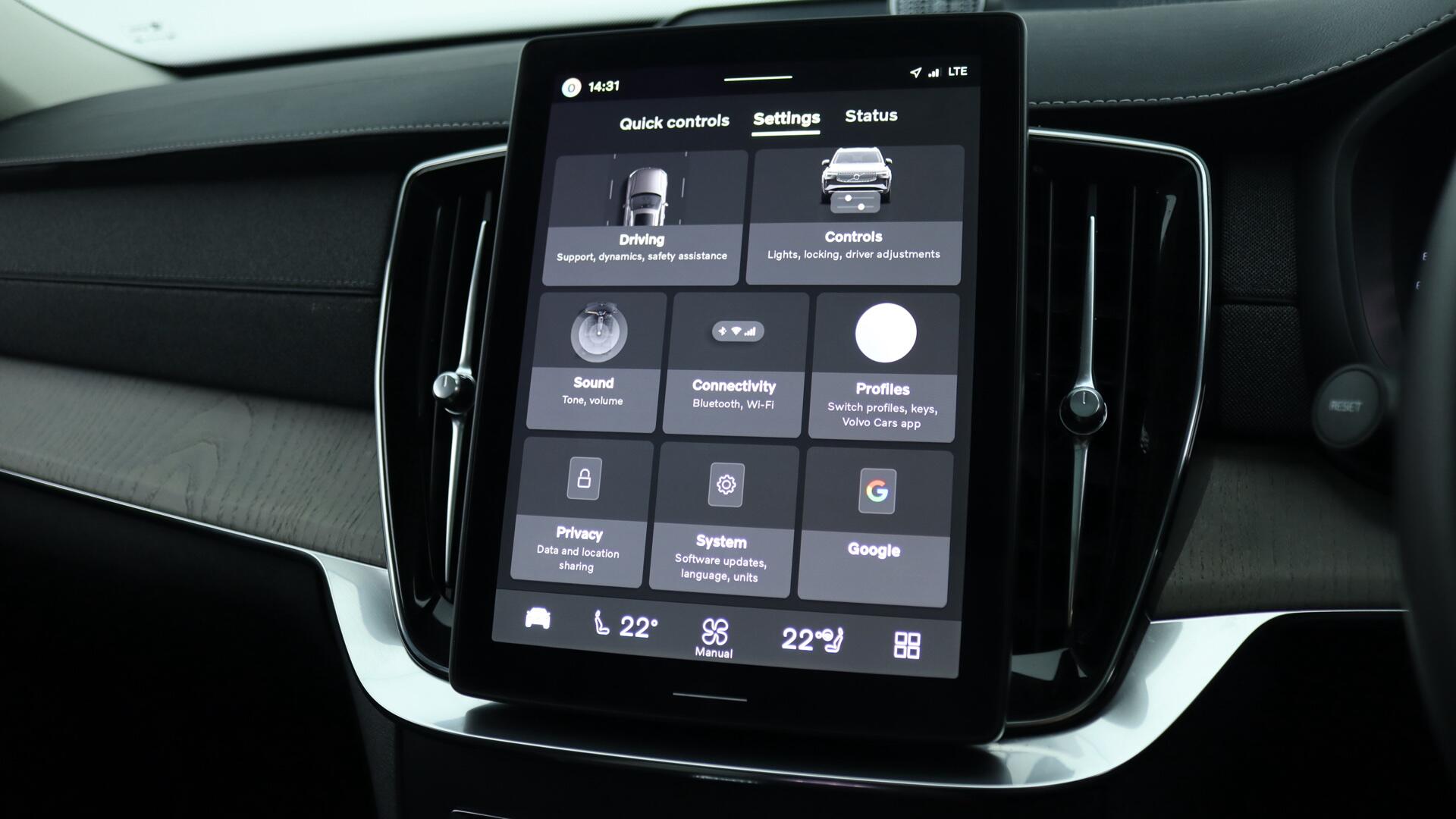 Volvo XC90 view 41