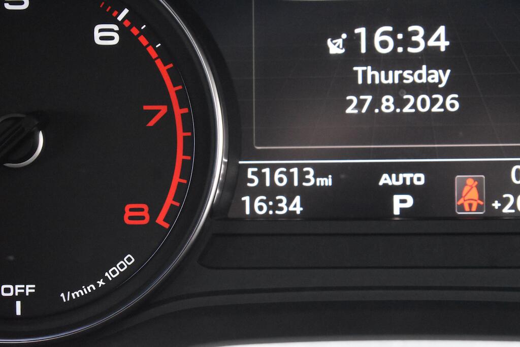 Audi A5 view 11