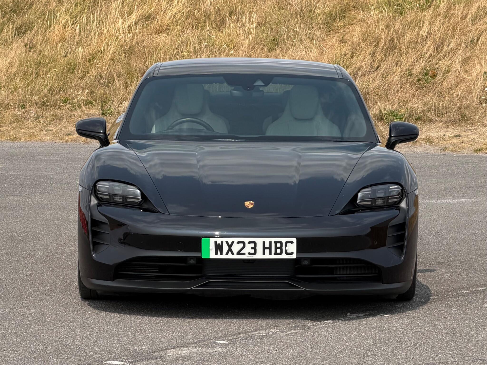 Porsche Taycan view 32