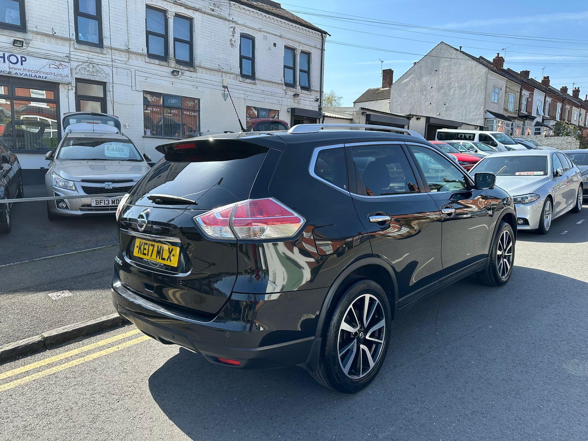 Nissan X-Trail view 36
