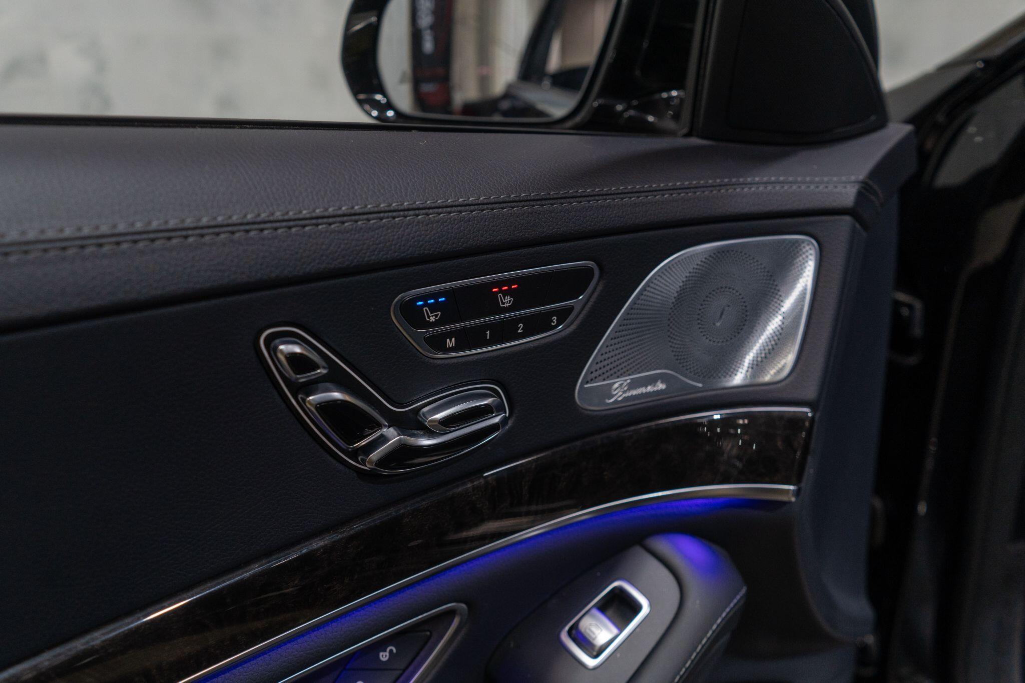 Mercedes-Benz S-Class view 42