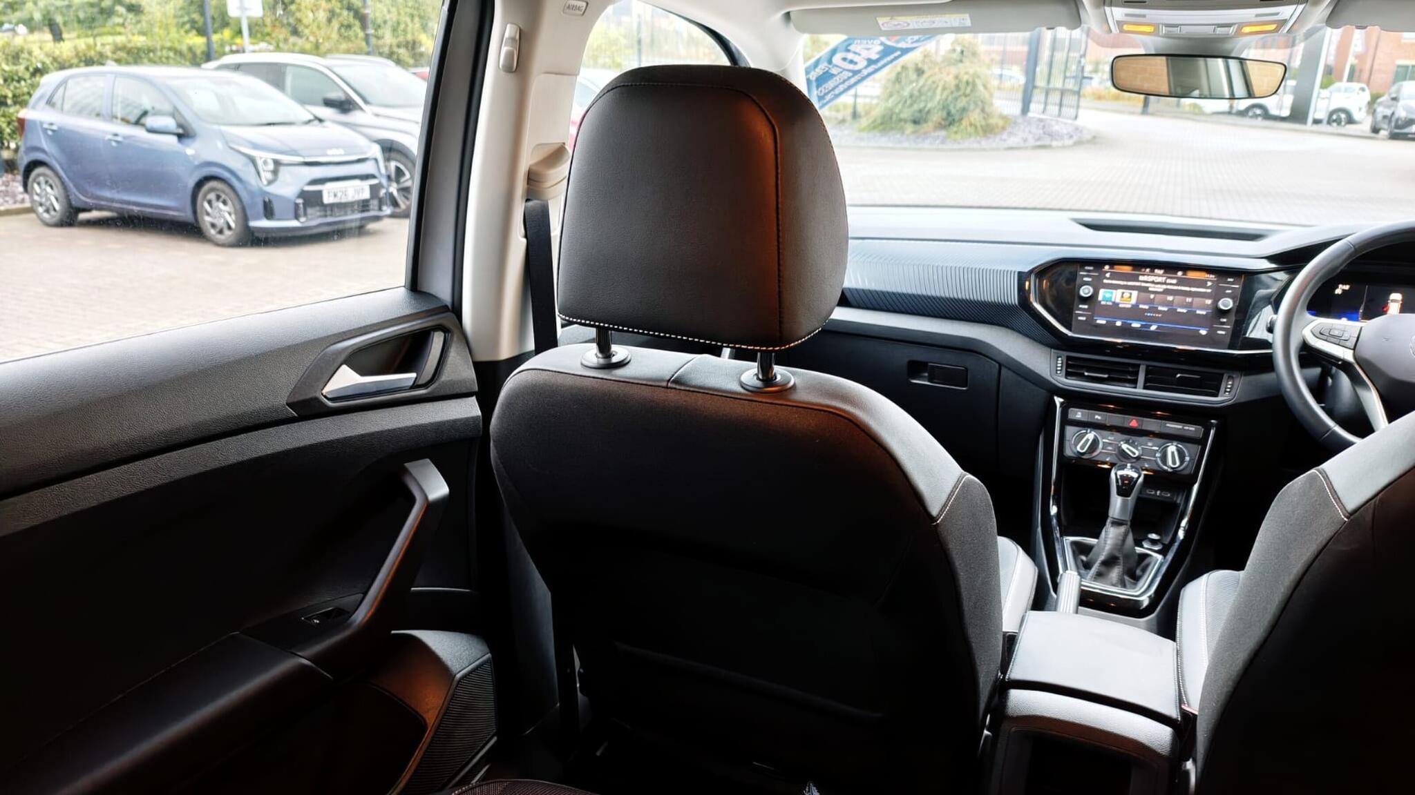 Volkswagen T-Cross view 23
