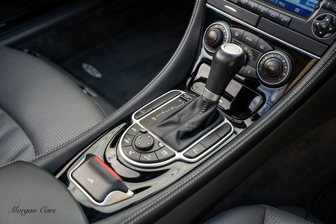 Mercedes-Benz SL view 54