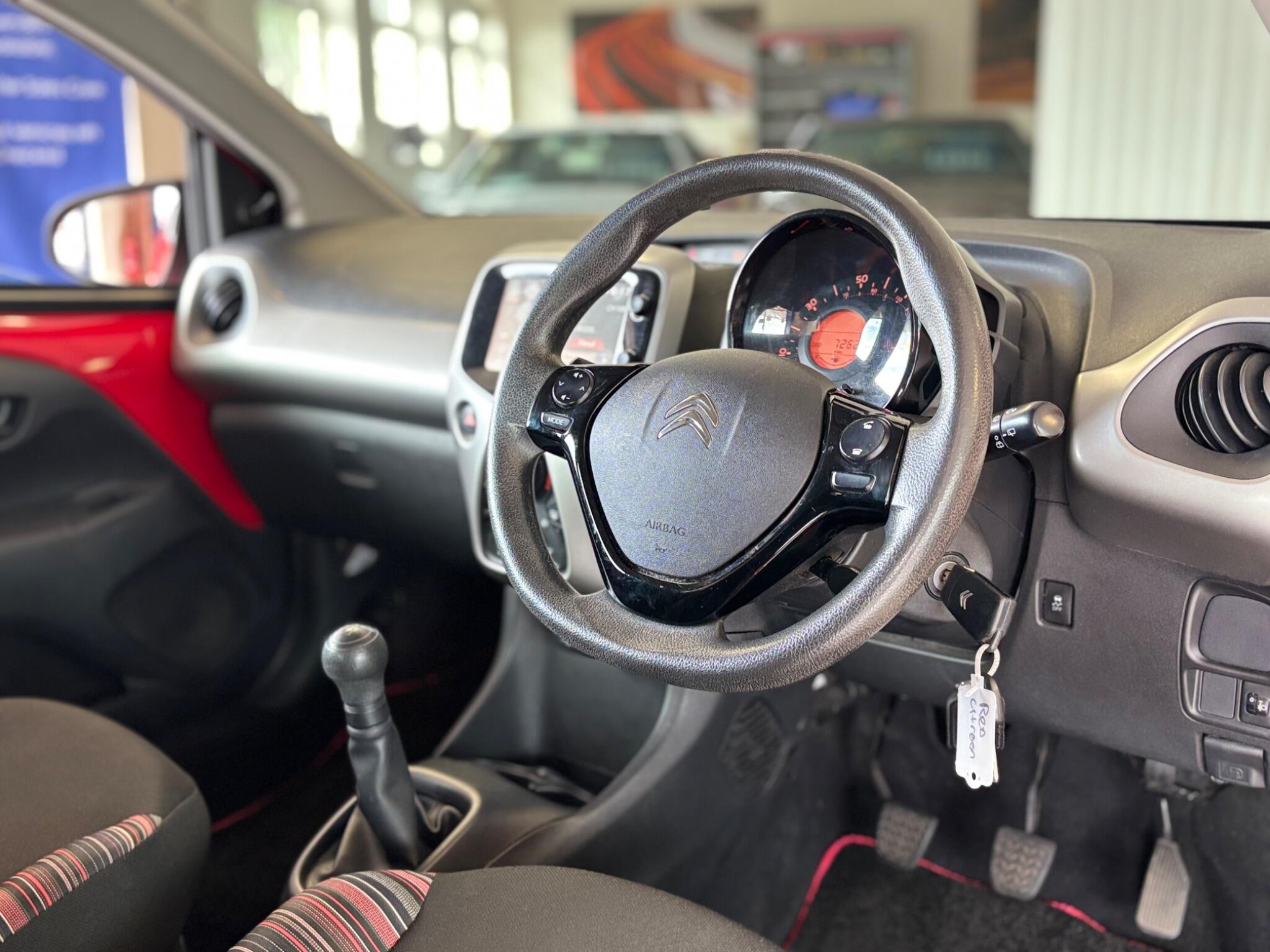 Citroen C1 view 9