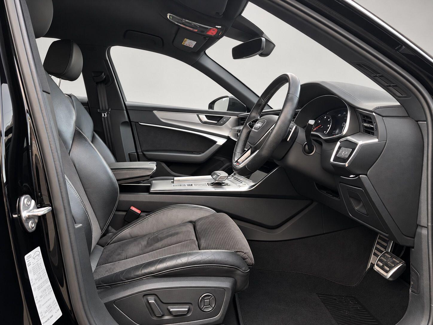 Audi A6 view 19