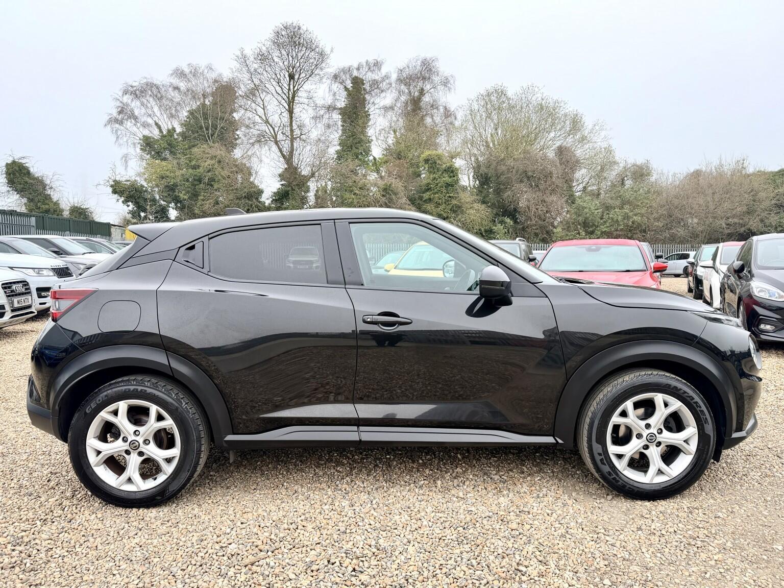 Nissan Juke view 3
