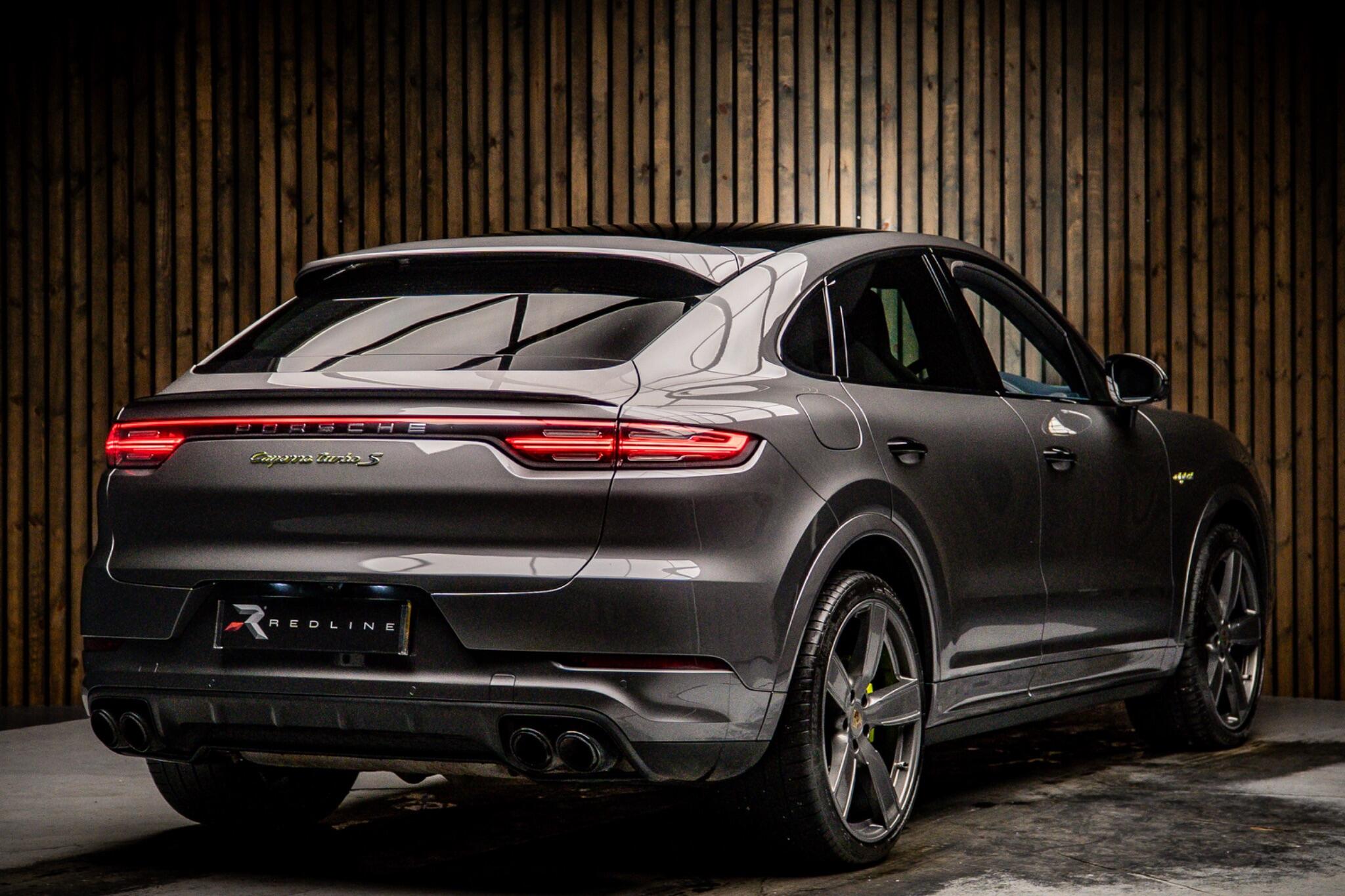 Porsche Cayenne view 4
