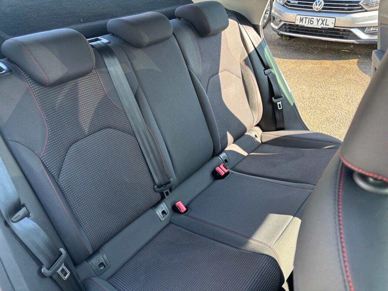 Seat Leon Leon view 13