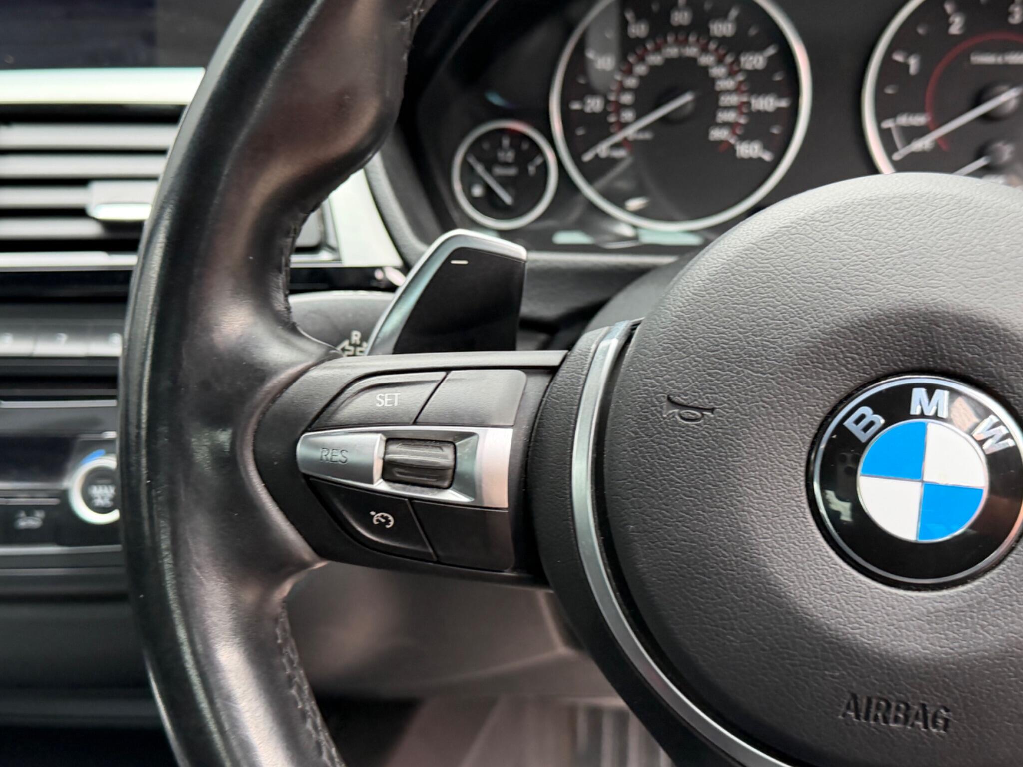 BMW 3 Series view 41