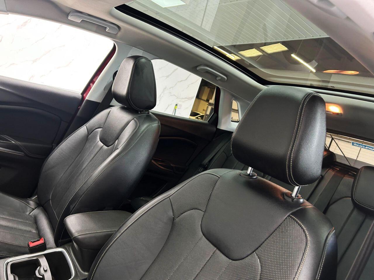 Vauxhall Grandland X view 14
