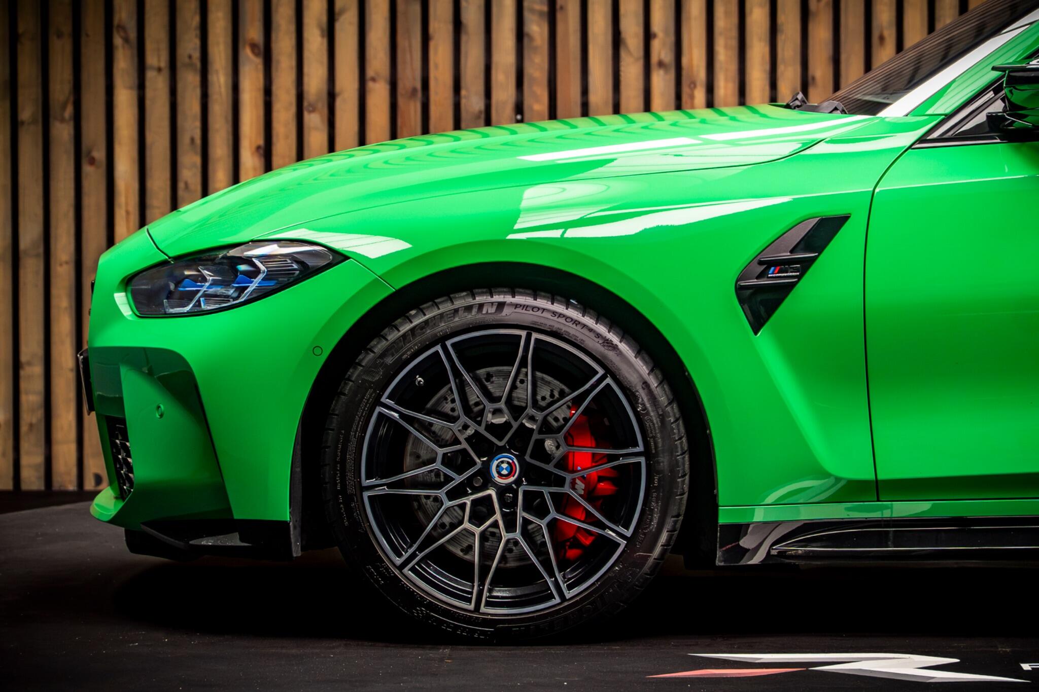 BMW M3 view 9