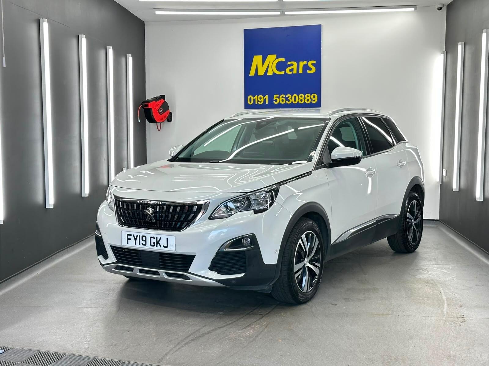 Peugeot 3008 view 5