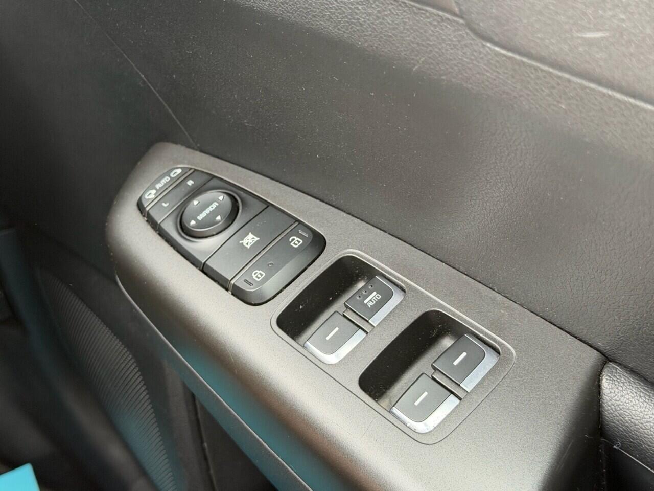 Kia Sportage view 31