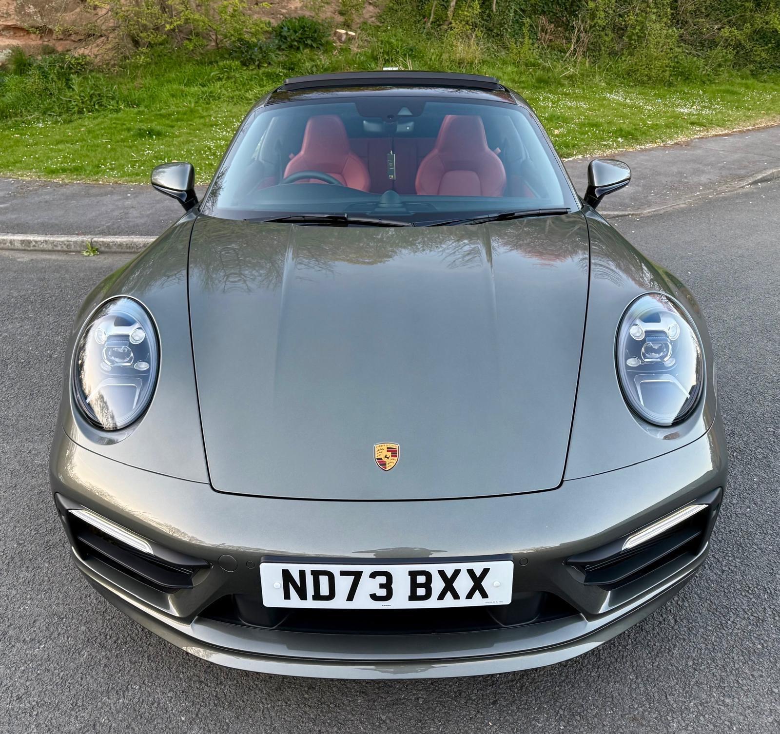 Porsche 911 view 84