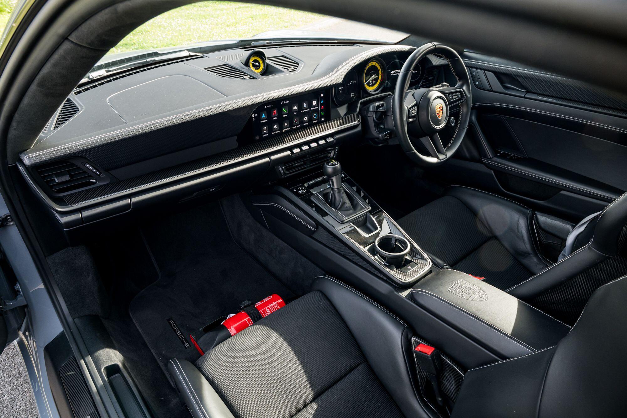 Porsche 911 view 59