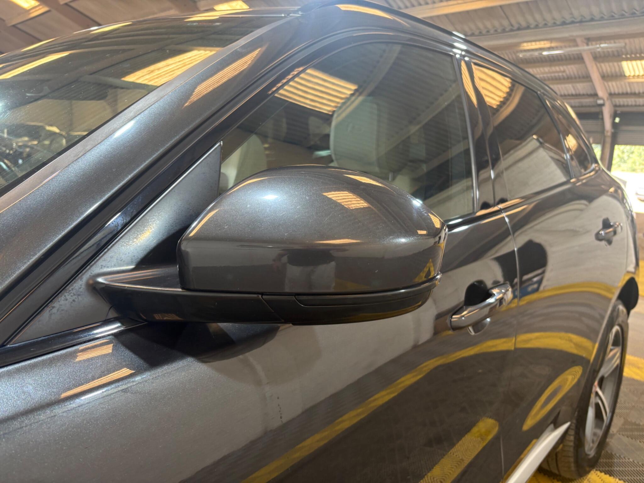 Jaguar F-Pace view 54