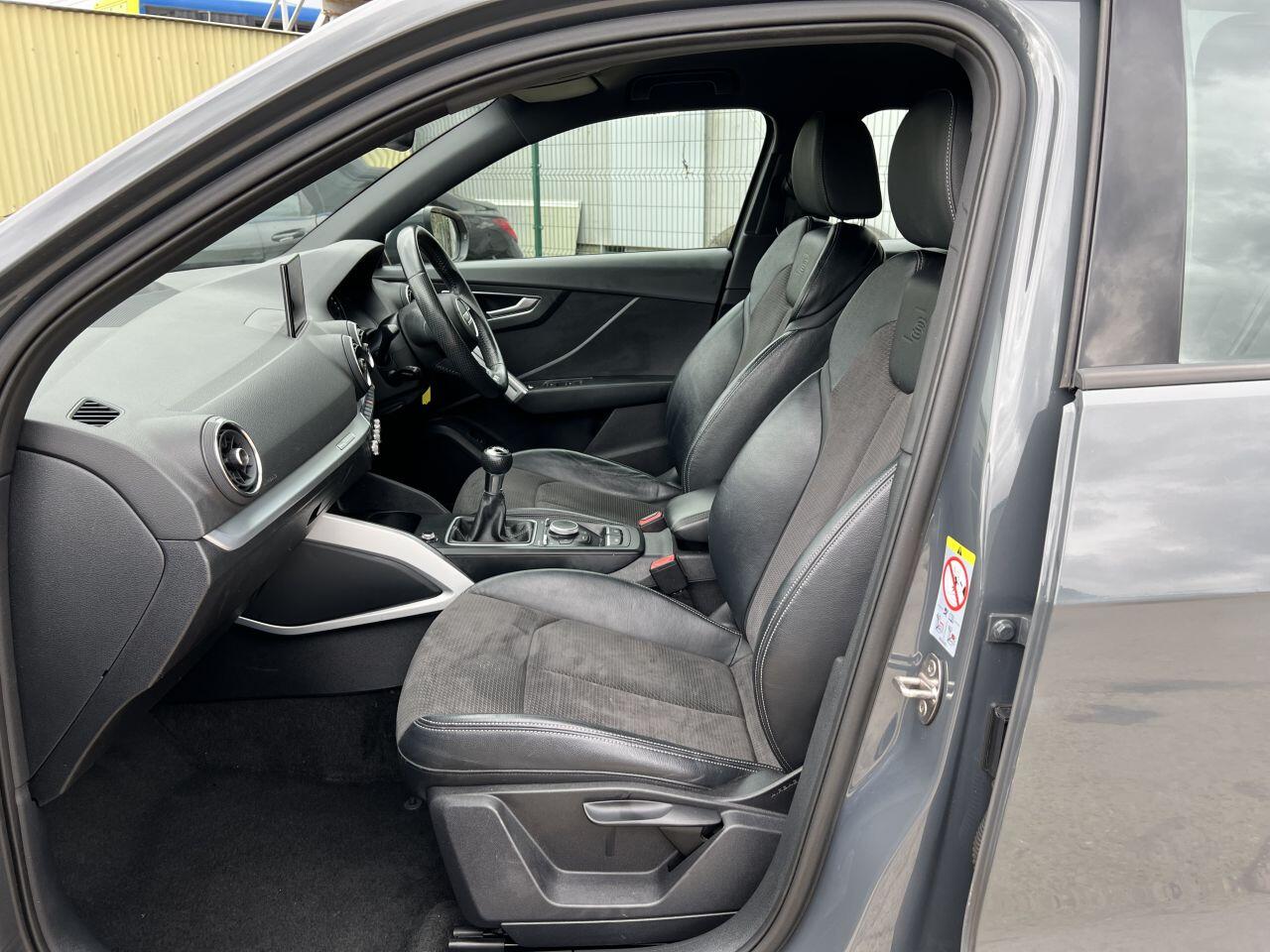 Audi Q2 view 21