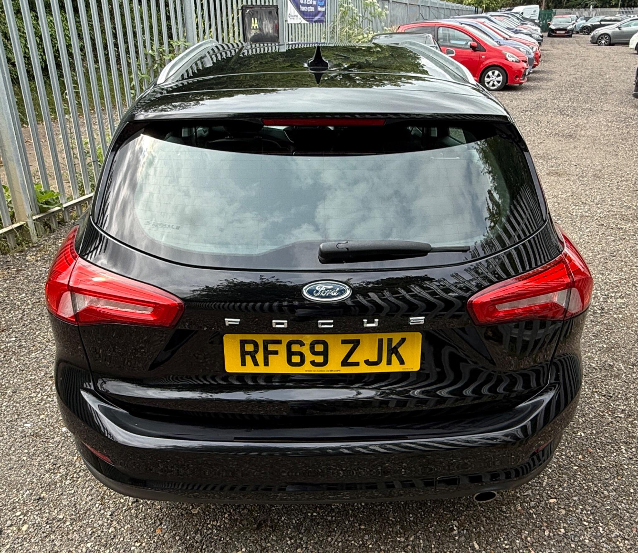 2019 Ford Focus image 14