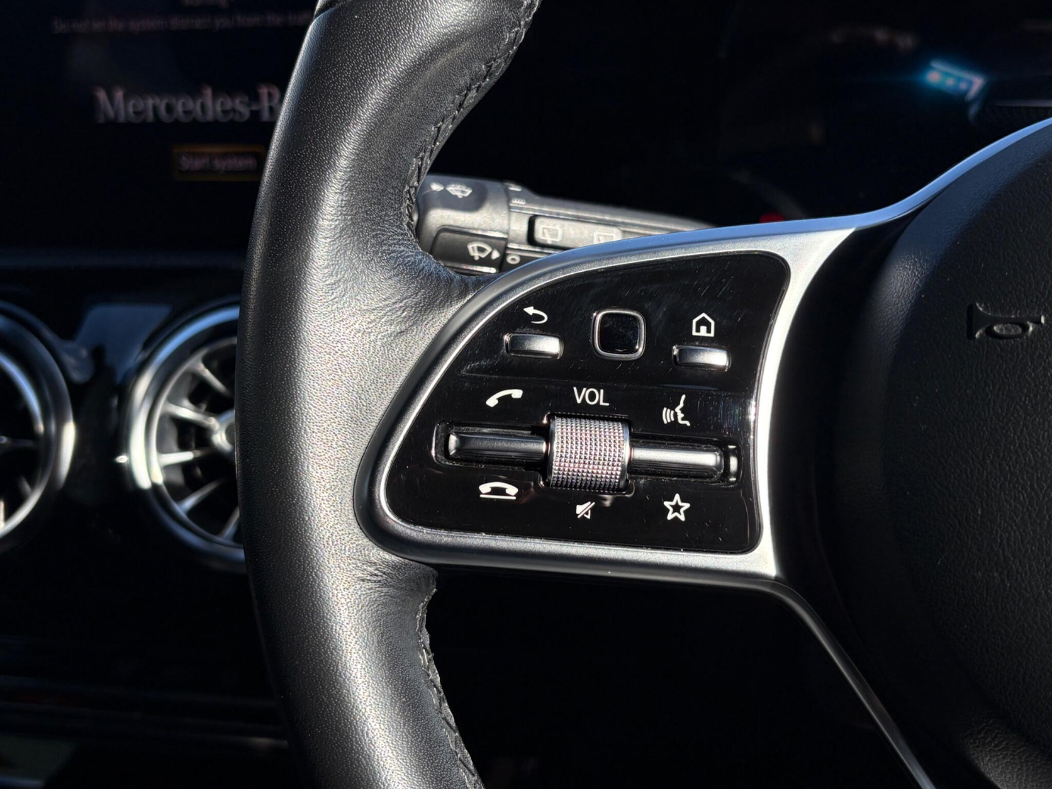 Mercedes-Benz A-Class view 34