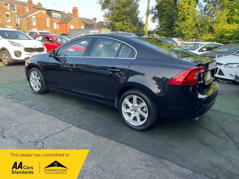 2015 Volvo S60 image 27