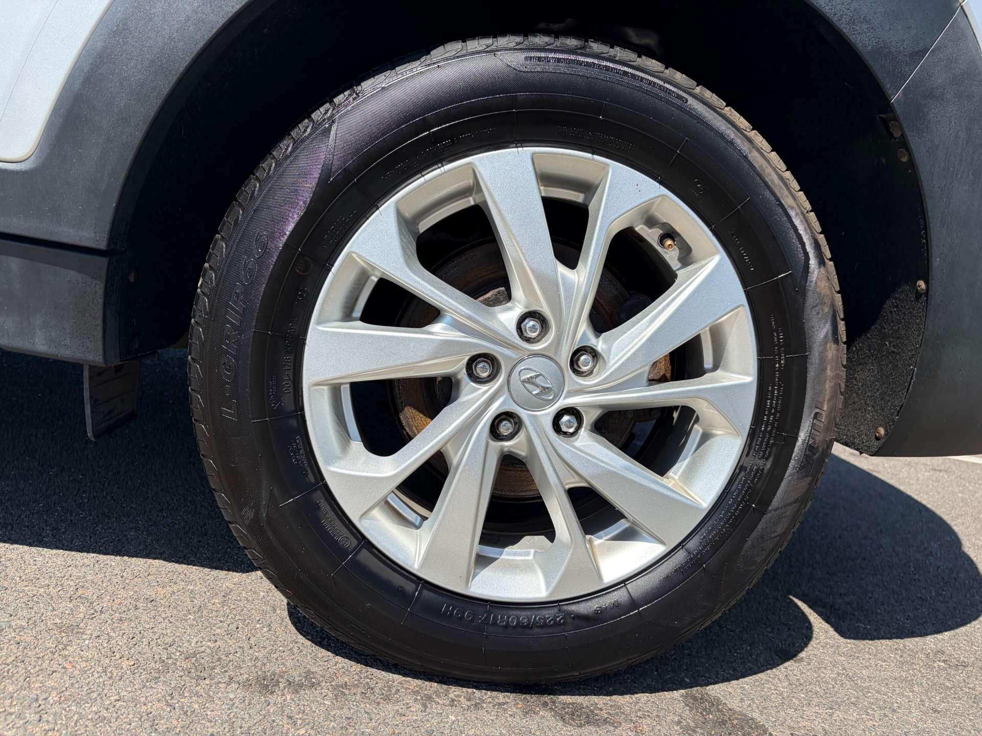 Hyundai Tucson view 10