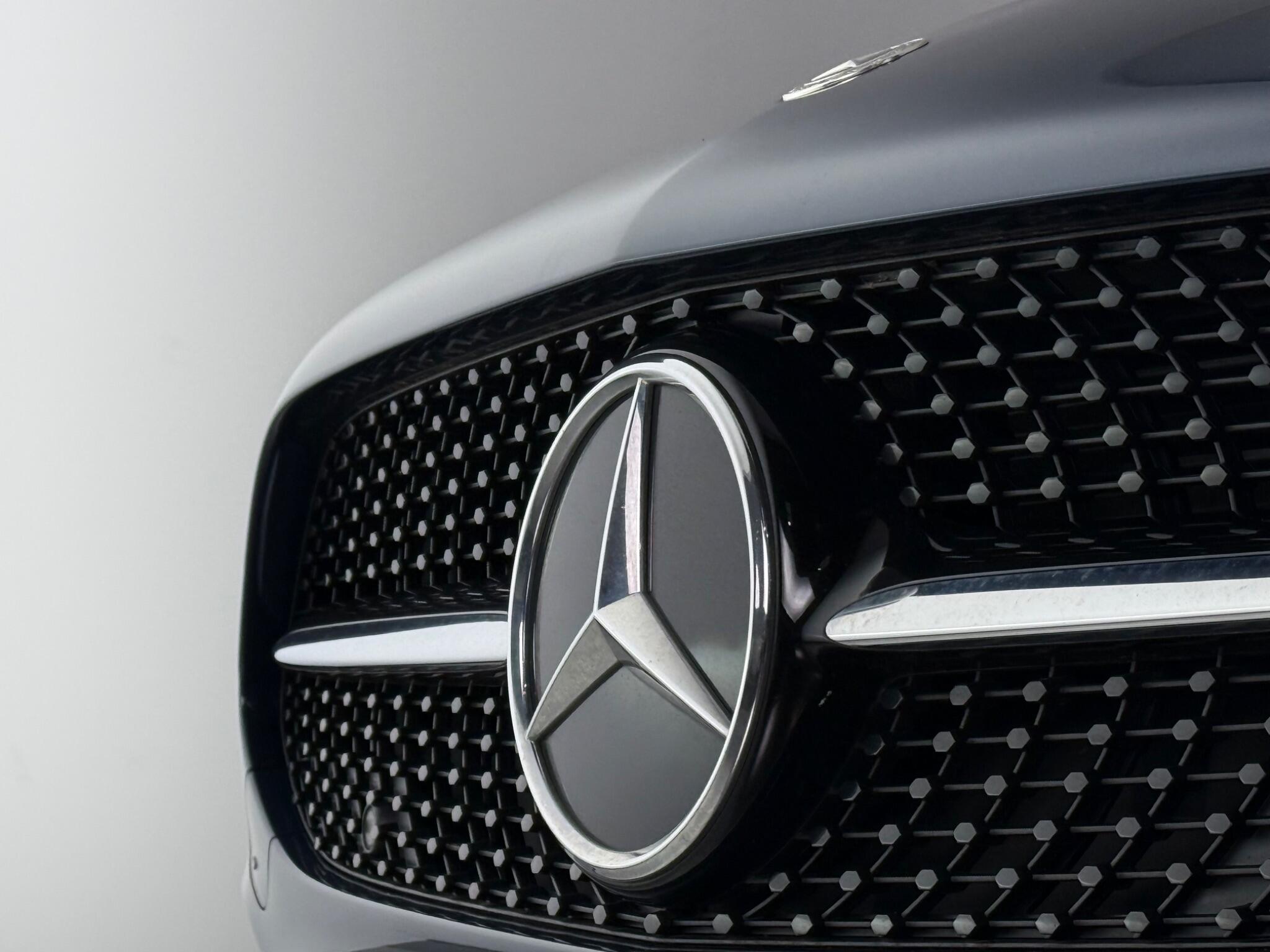 Mercedes-Benz A-Class view 13