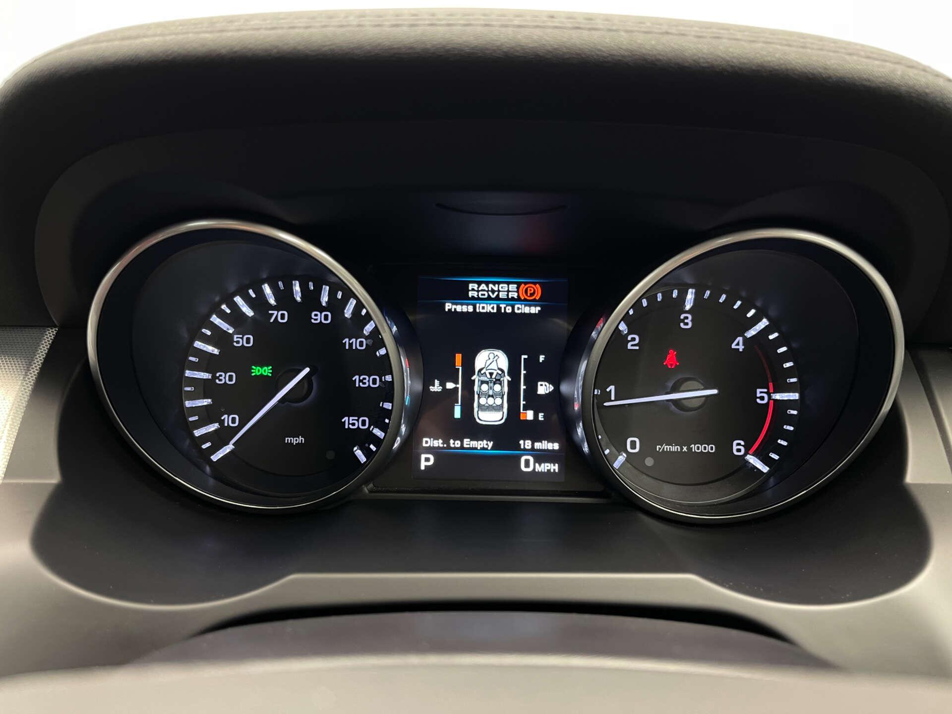 Land Rover Range Rover Evoque view 18