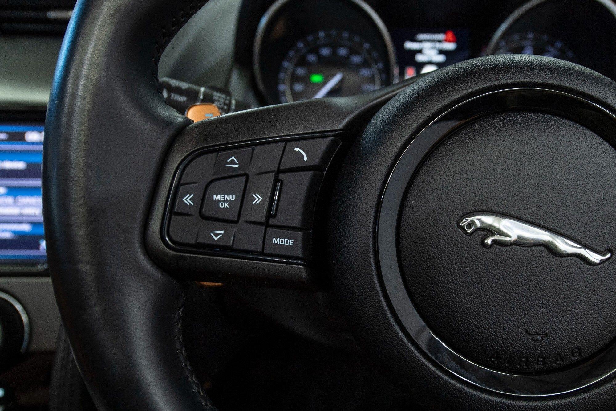 Jaguar F-Type view 15