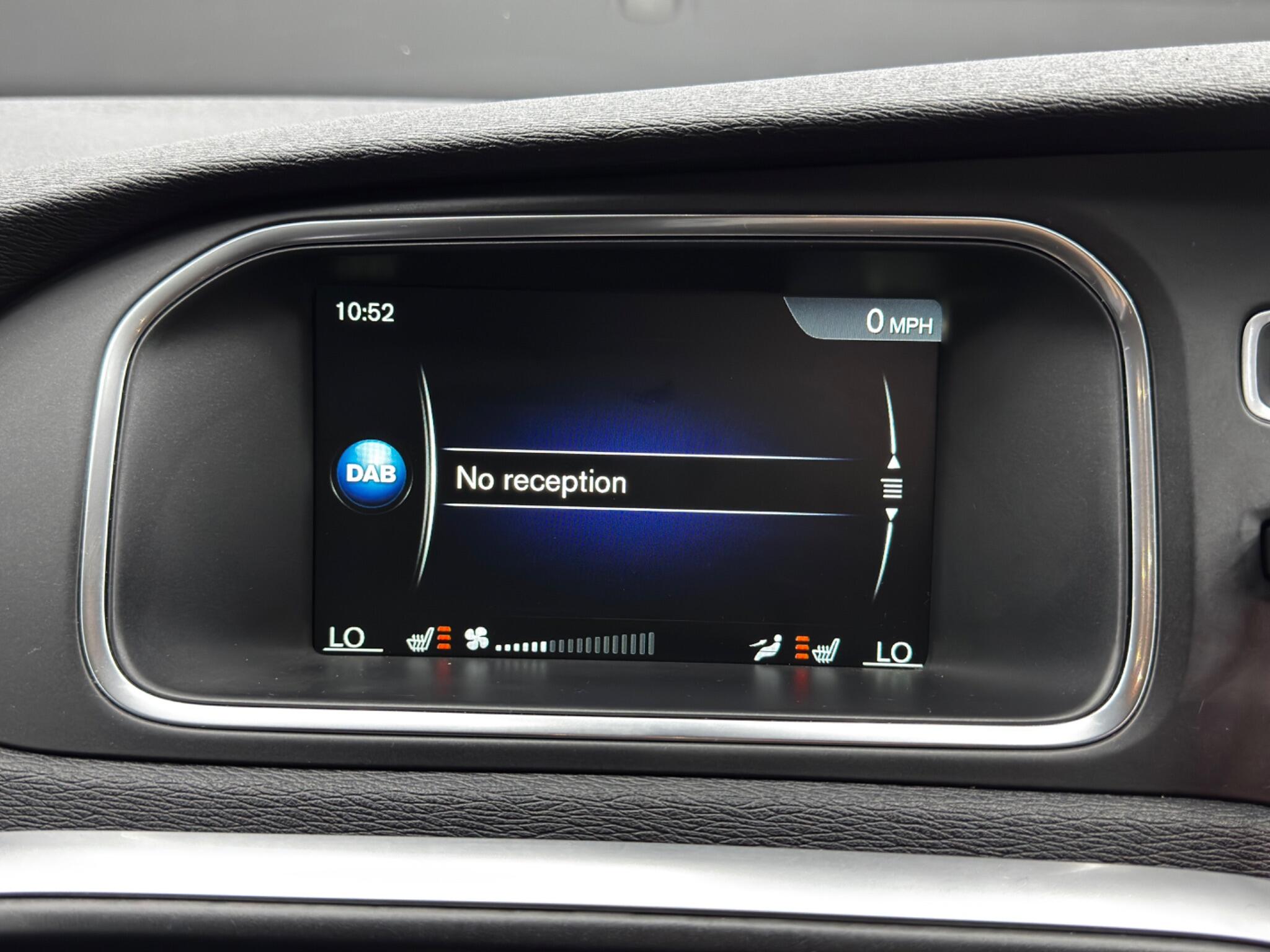 Volvo V40 view 30
