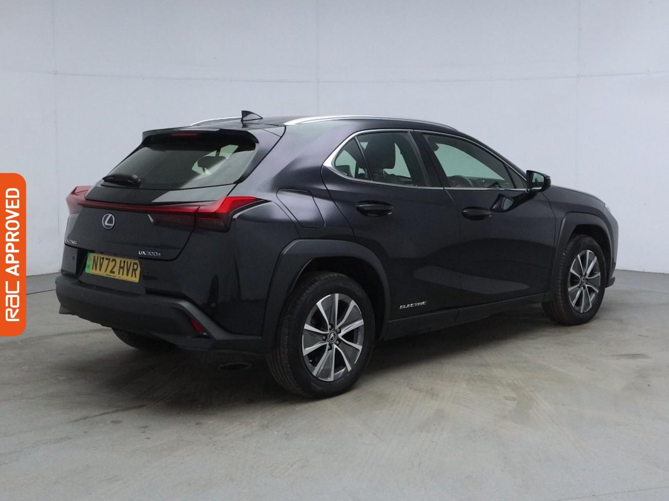 Lexus Ux view 33