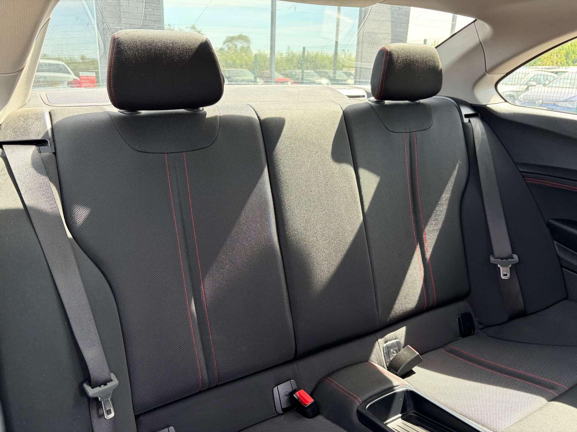BMW 2 Series view 23