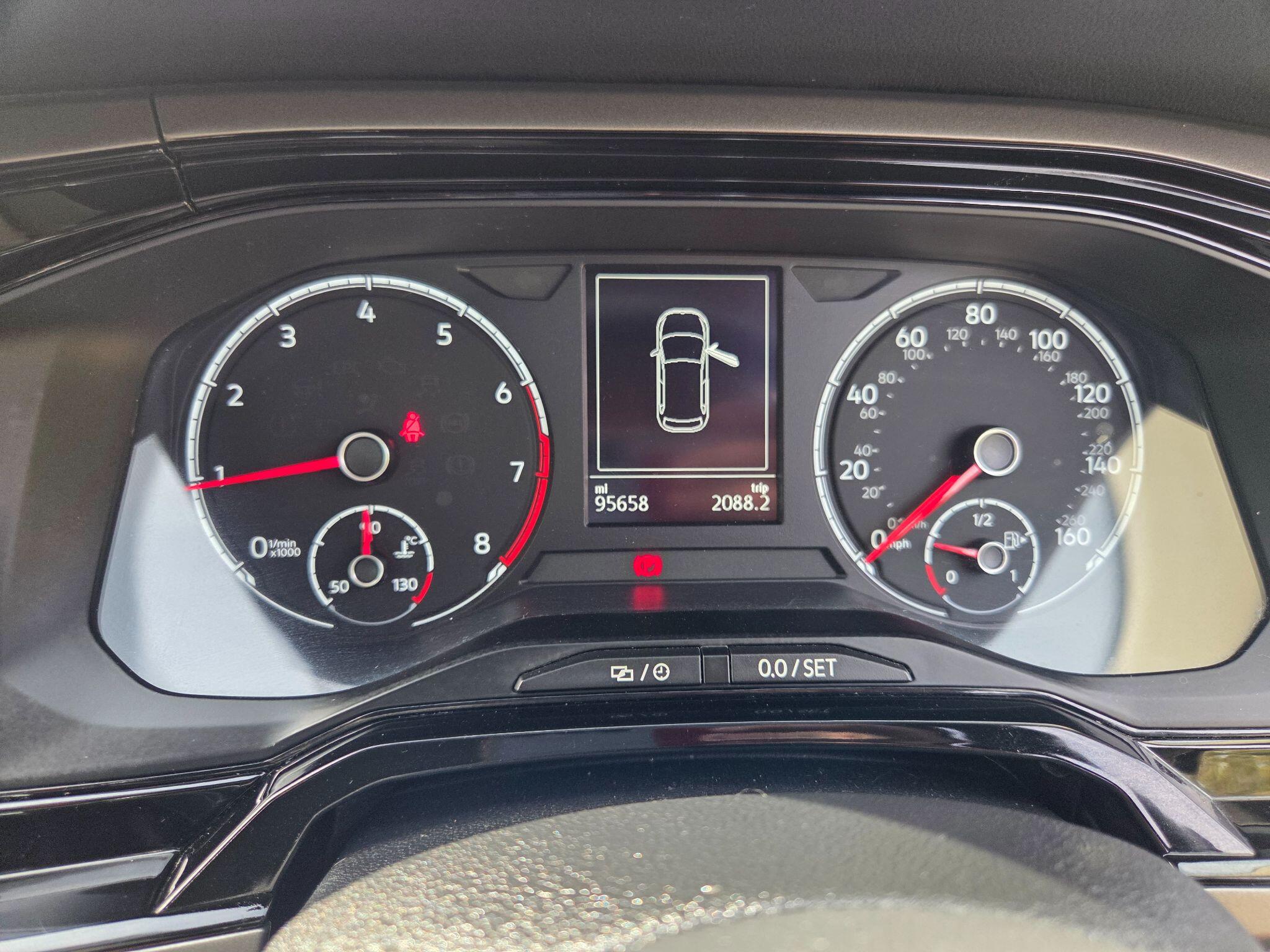 Volkswagen Polo view 30