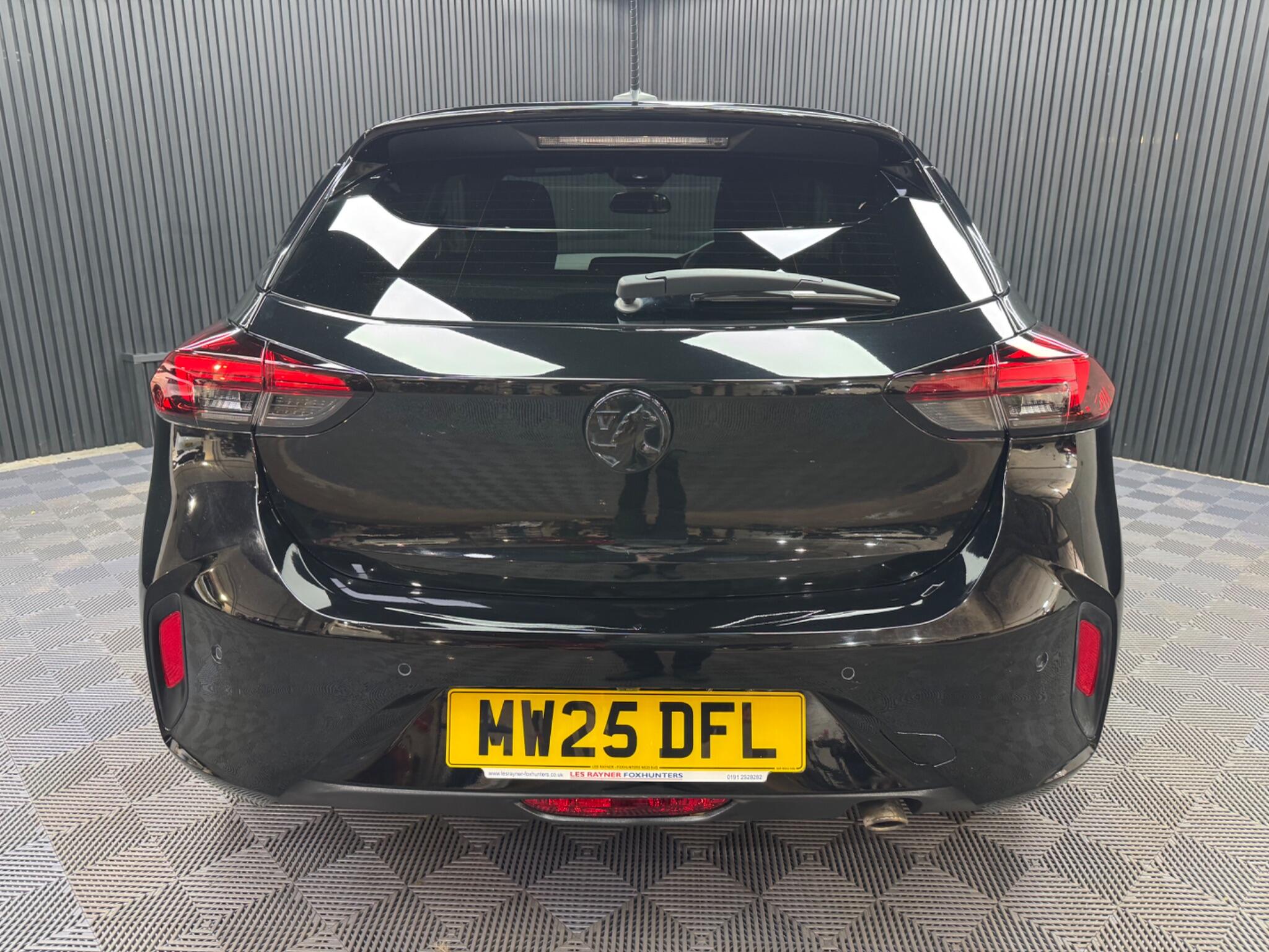 Vauxhall Corsa view 4