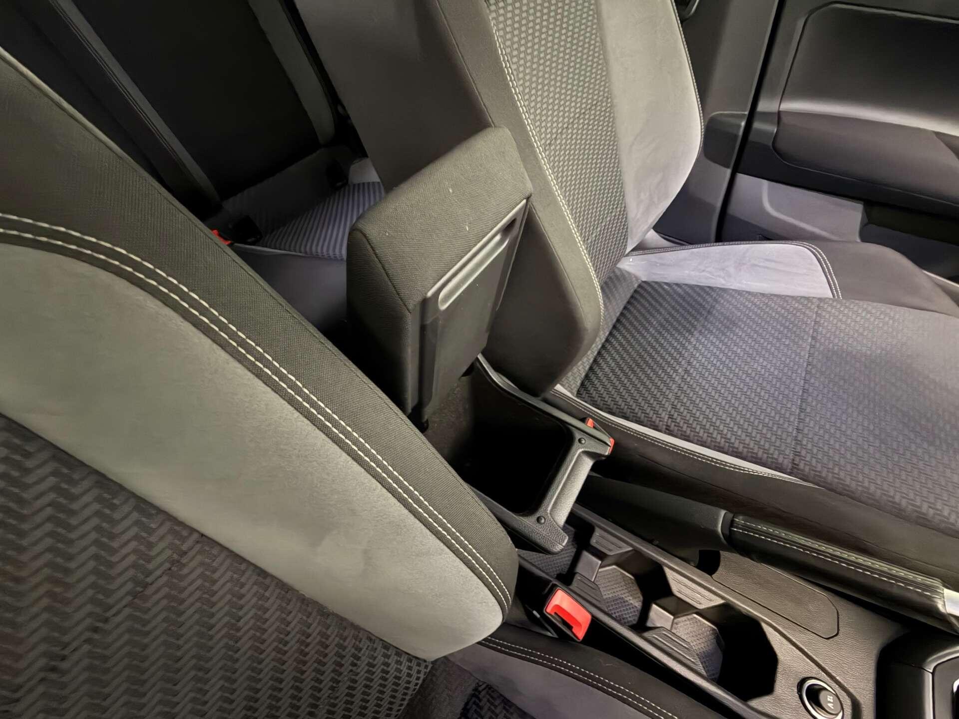 Volkswagen Polo view 33