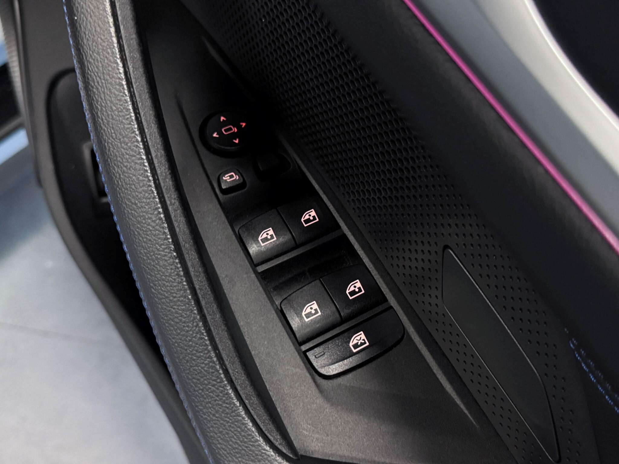 BMW I4 view 17