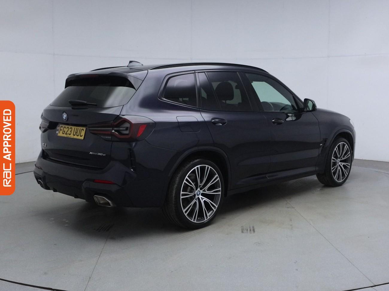 BMW X3 view 34