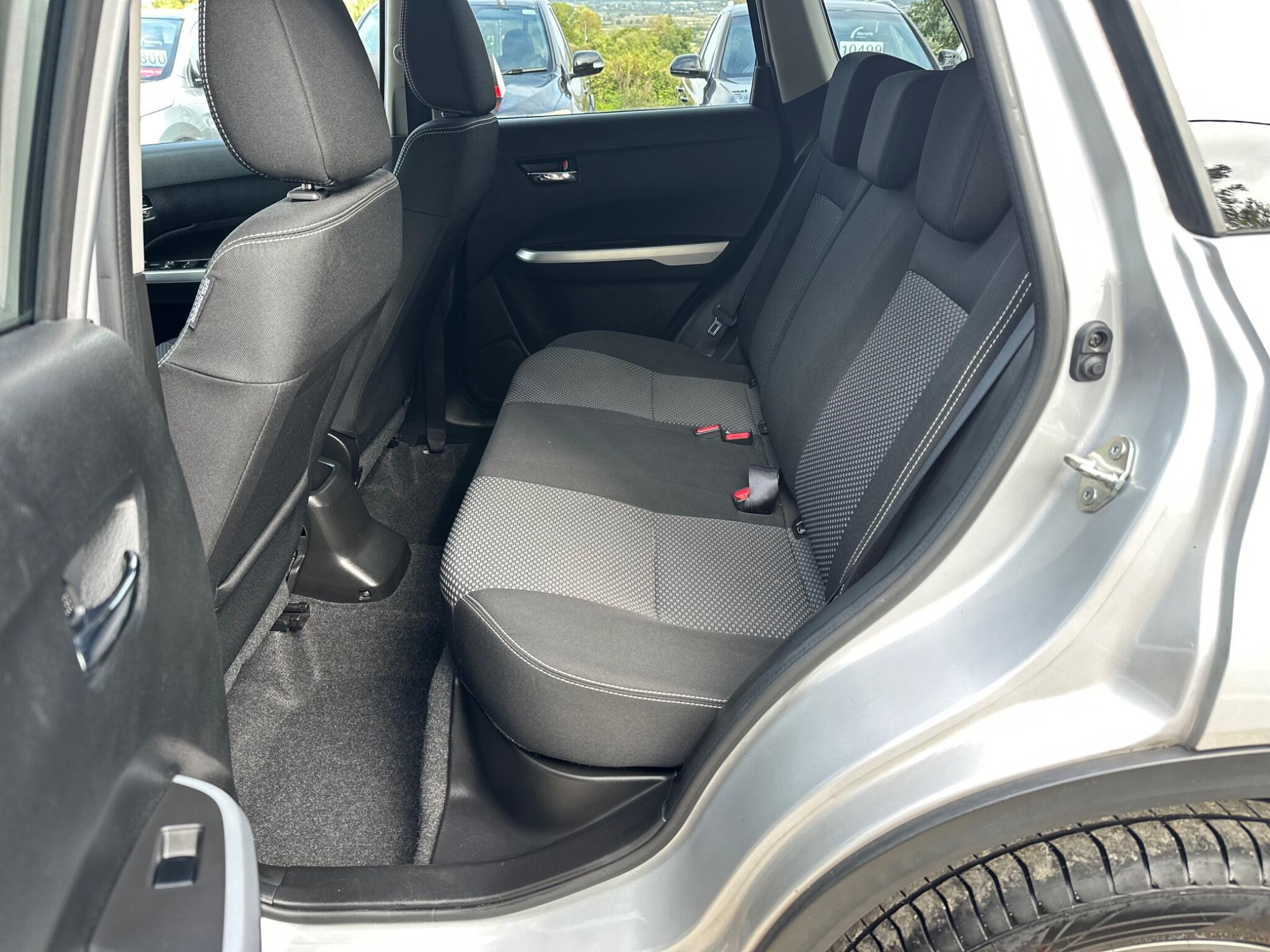 Suzuki Vitara view 56