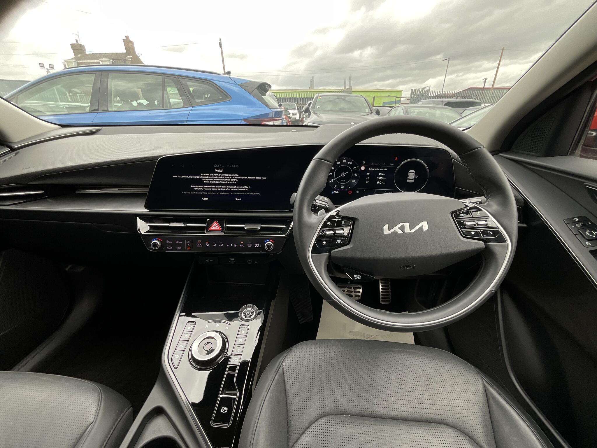 Kia Niro view 6