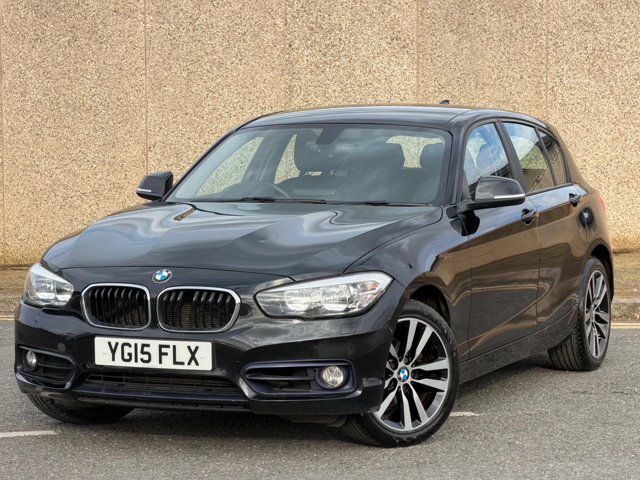 BMW 1 Series view 6