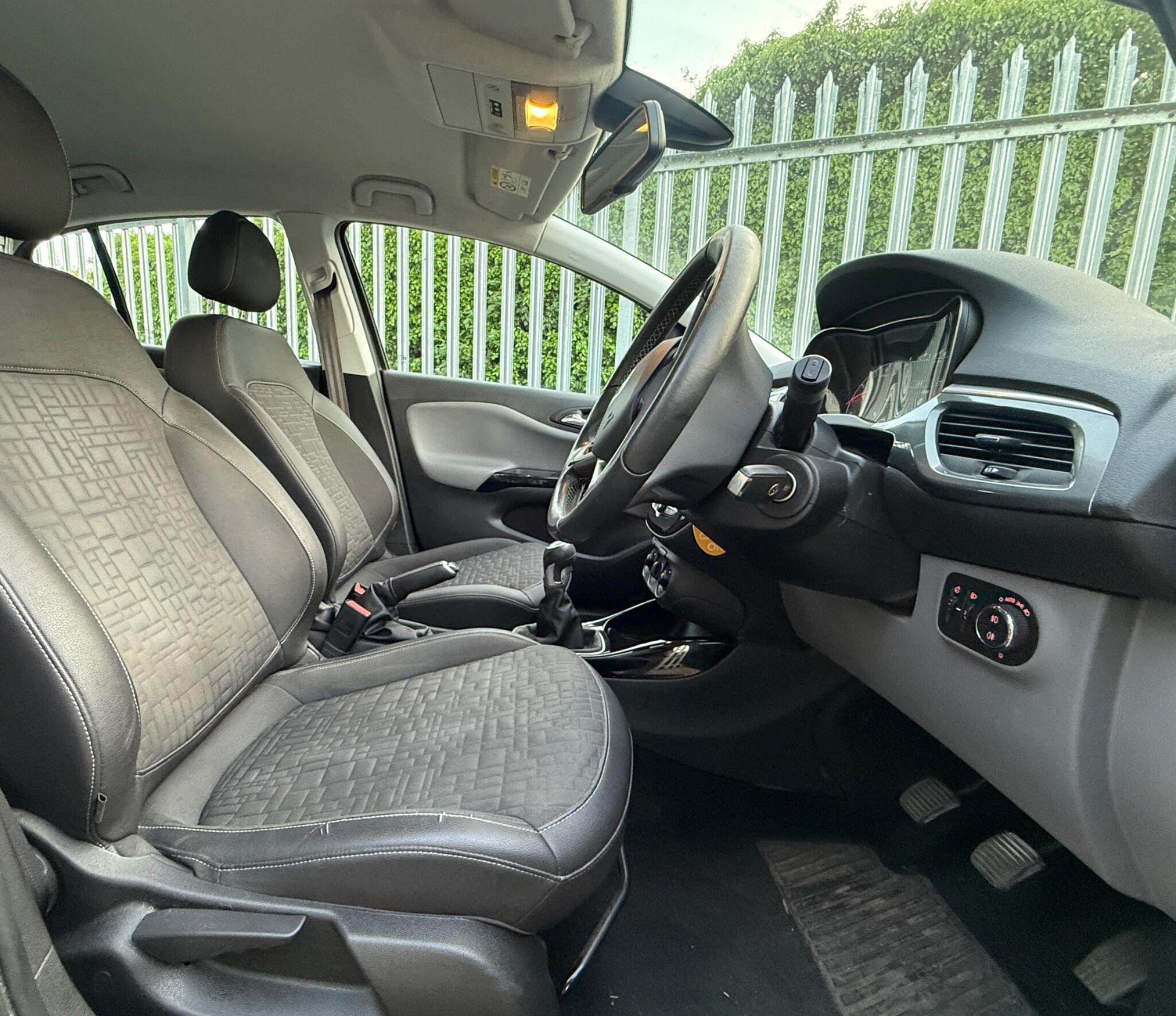 2016 Vauxhall Corsa image 41
