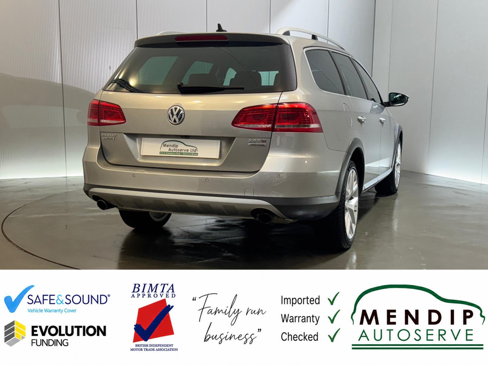Volkswagen Passat view 20