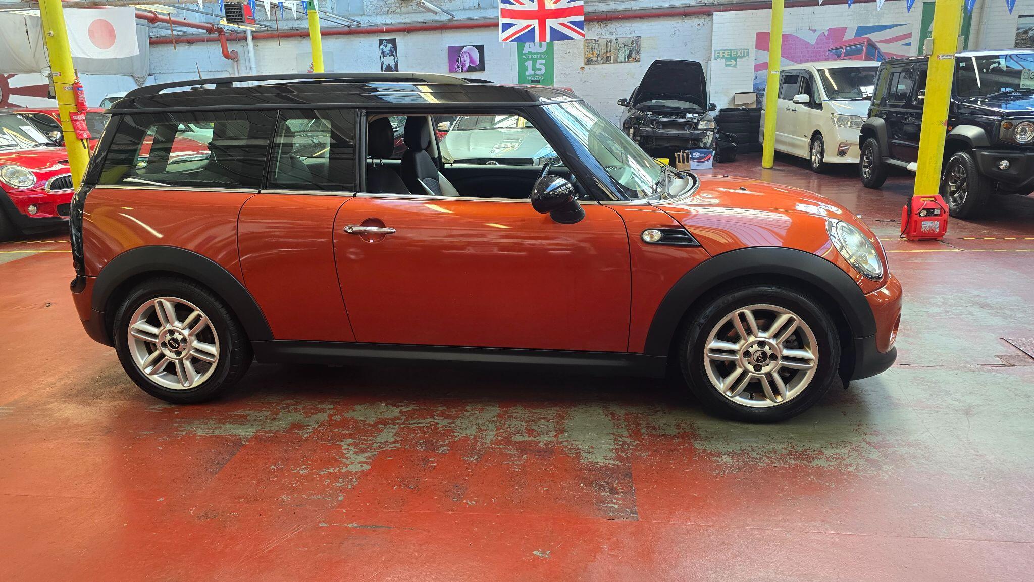 Mini Clubman view 25