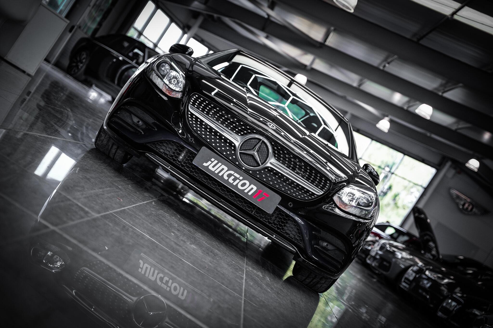 Mercedes-Benz SLC view 4